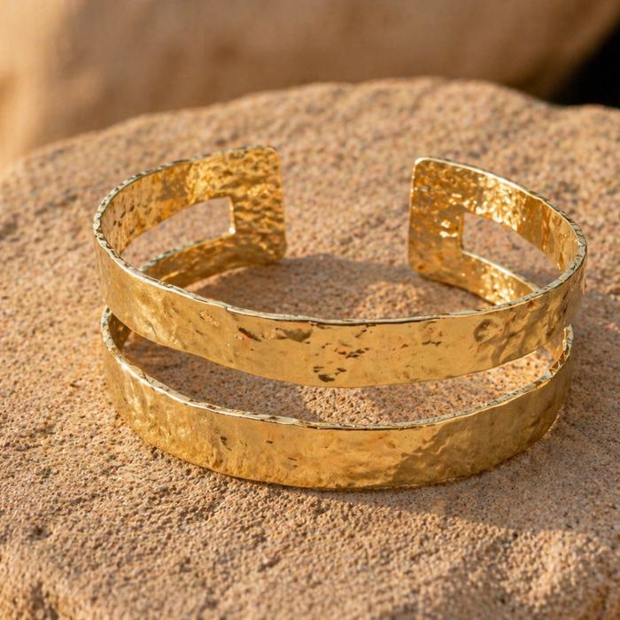 Kassandra Oberarmreif · Gold