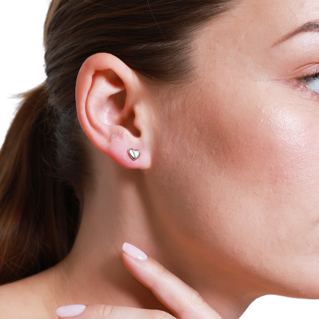 Herzförmige Ohrringe aus Silber – Elegantes Damenaccessoire