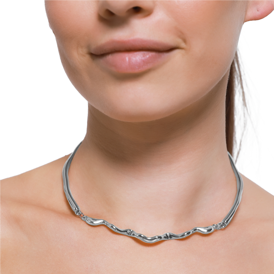 Elegante silberne Halskette mit modernem Wellen-Design