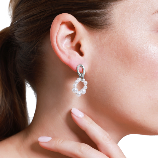 Eleganter Tropfenohrring mit Perlen für stilbewusste Frauen