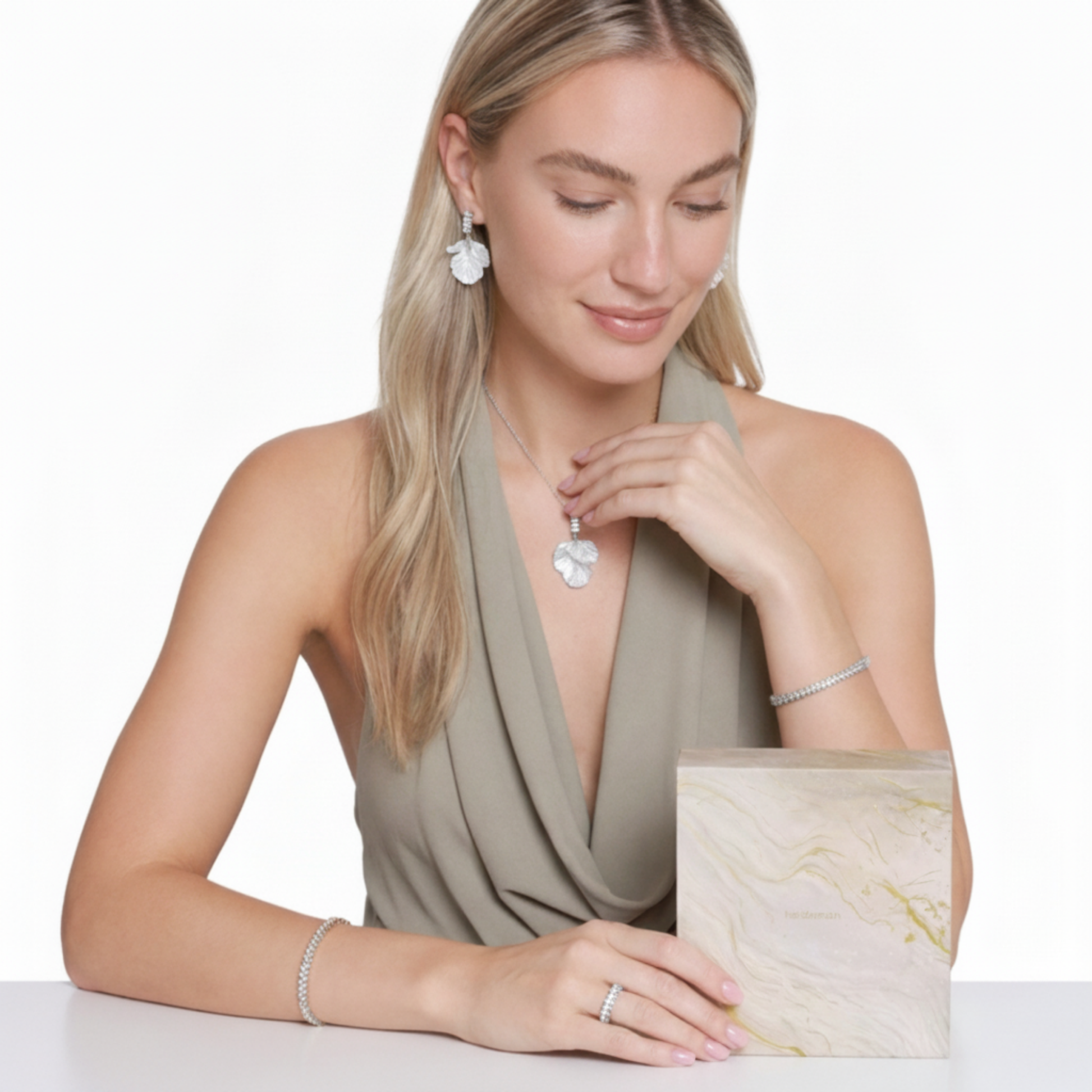 Schmuckset Damen Edelstahl Celeste in Silber – alle vier Schmuckstücke im Überblick