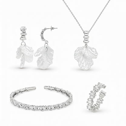 Adventsbox Celeste Silber – Damen Schmuckset aus Edelstahl in Nahaufnahme