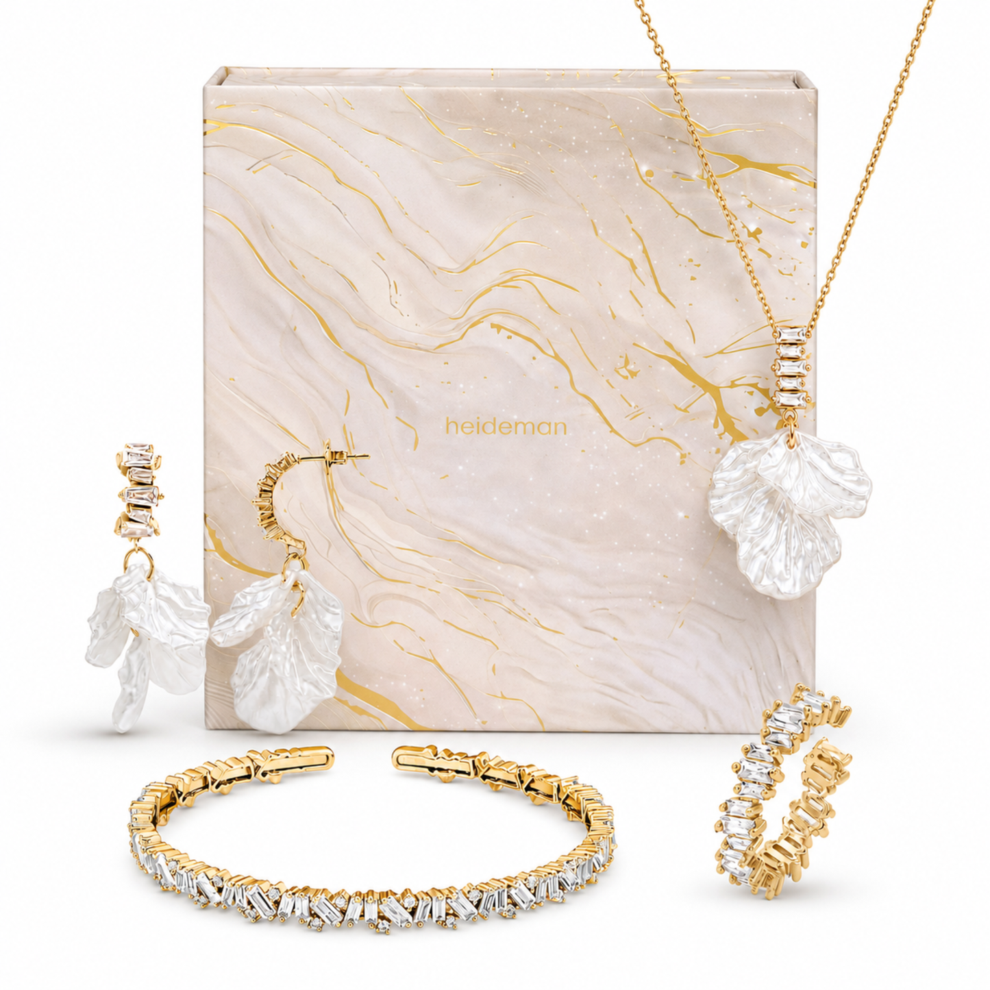 Schmuckset Damen Edelstahl – Adventsbox Celeste in Gold mit Ohrringen, Kette, Armspange und Ring