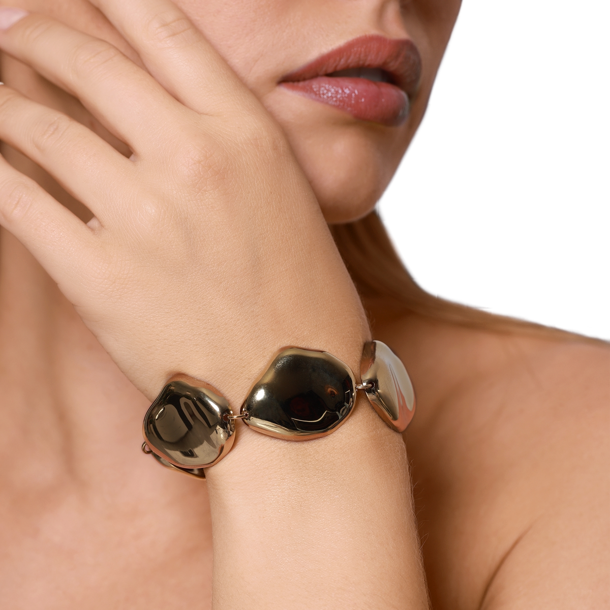 Armband Damen Edelstahl Clarice in Gold, Detail der Kieselstein-Glieder