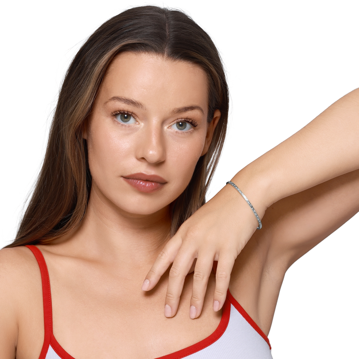 Armband Damen Edelstahl Aerin in Silber am Handgelenk getragen