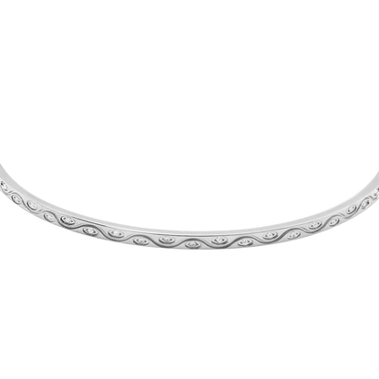Armband Damen Edelstahl Aerin in Silber gestylt mit weiterem Damenschmuck
