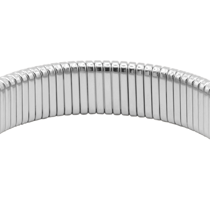 Armband Damen Edelstahl Alessa Silber gestylt zum Outfit