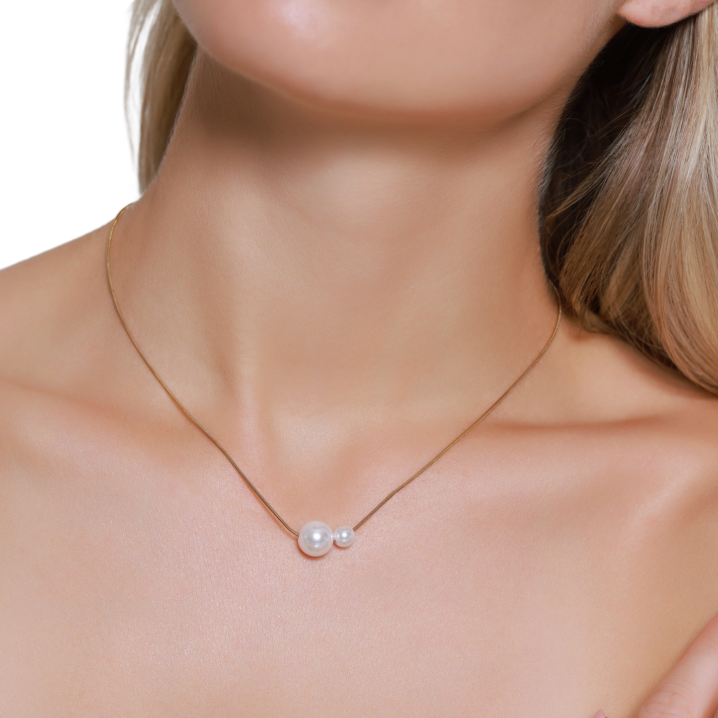 Kette Damen Edelstahl Solene Gold Detail der zwei Kunstperlen