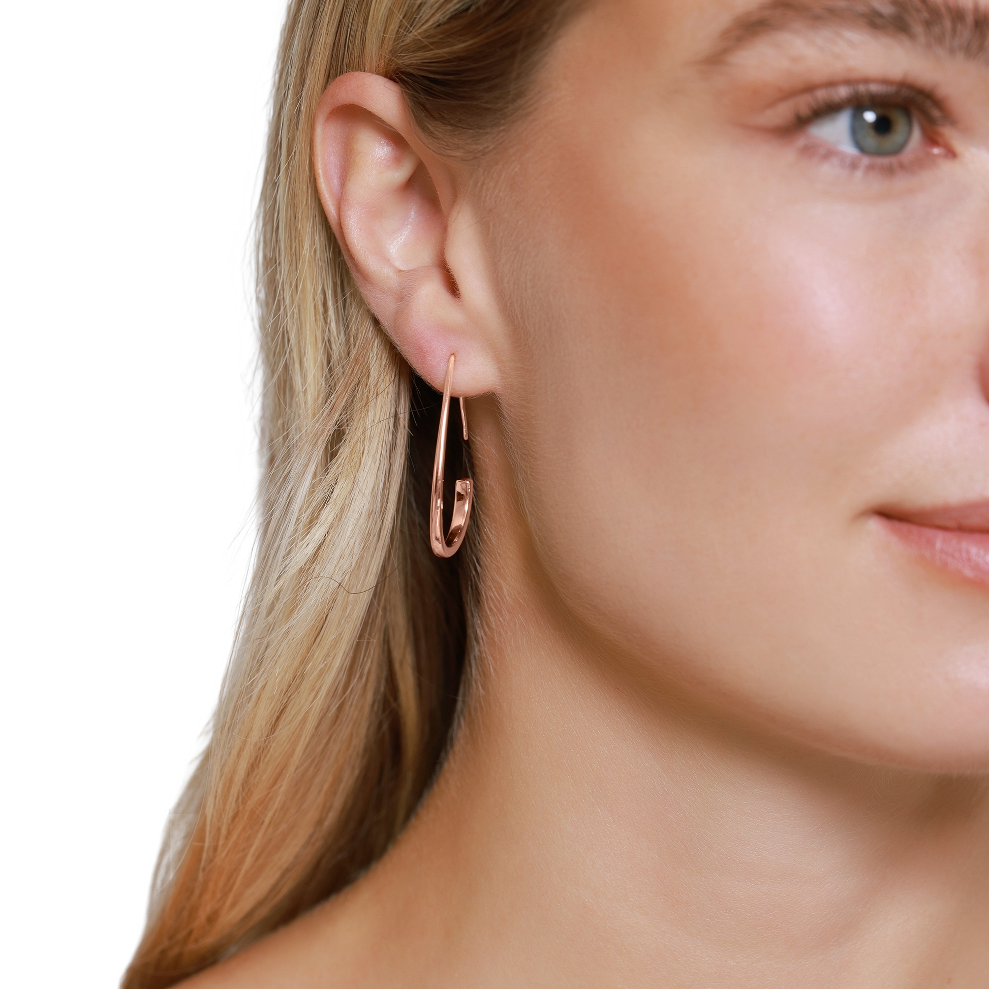 Ohrringe Damen Edelstahl Sveva Rosé - Detailansicht der Tropfenform