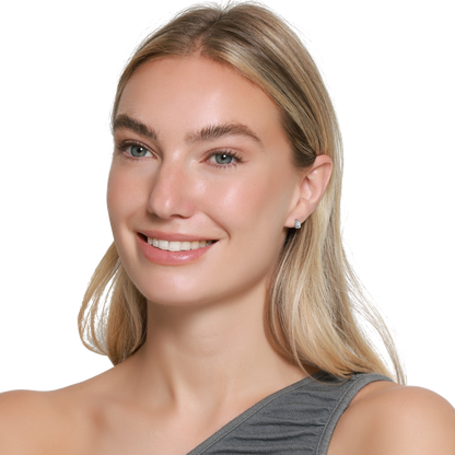 Ohrringe Damen Edelstahl Malys Silber am Ohr getragen