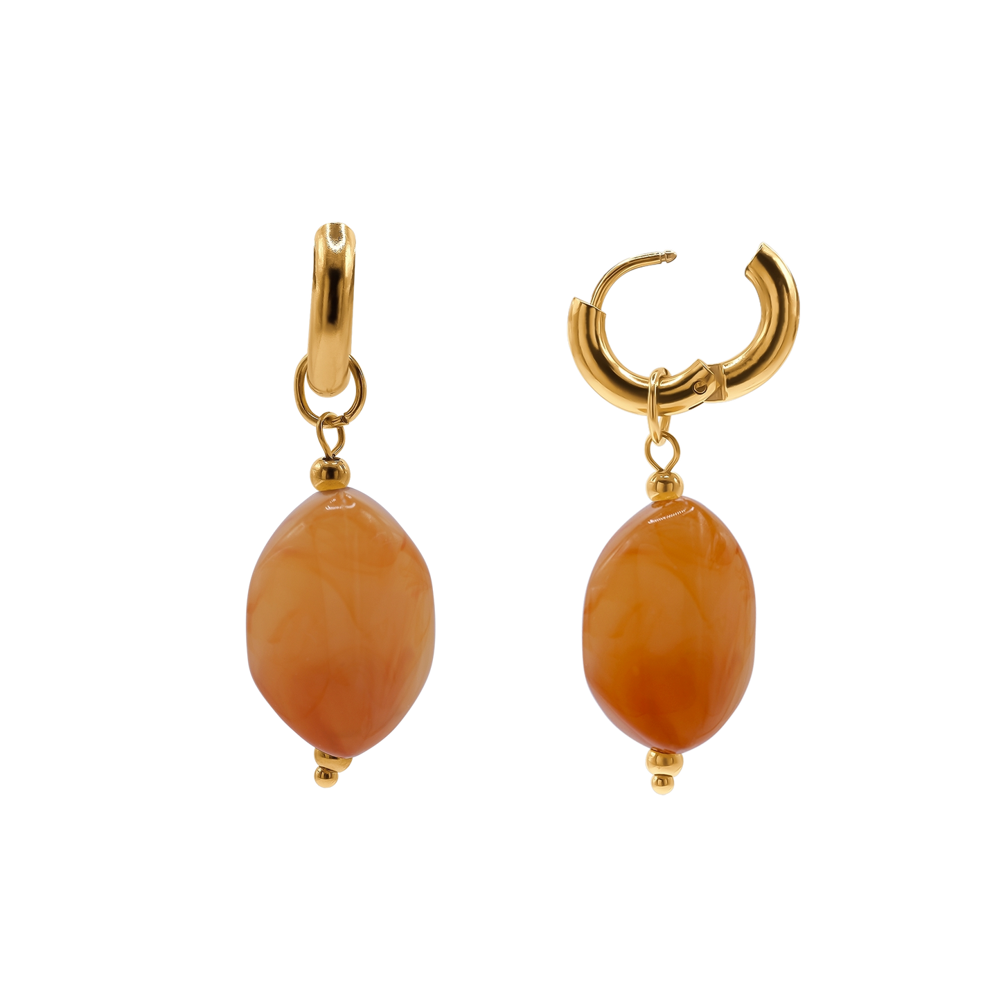 Ohrringe Damen Edelstahl Nefeli in Gold mit Stein Light Peach gestylt zum Outfit