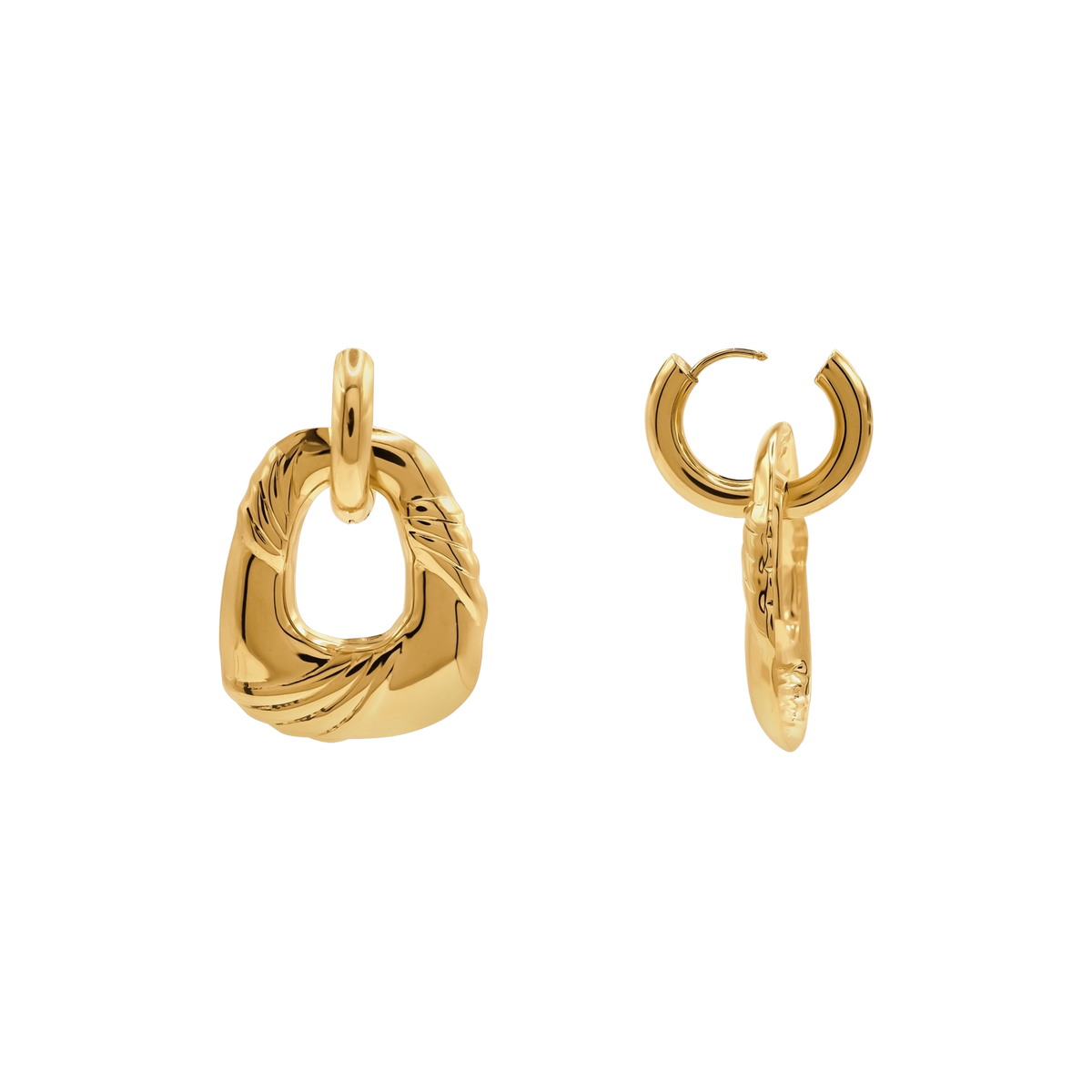 Ohrringe Damen Edelstahl Azaria in Gold gestylt mit weiterem Schmuck