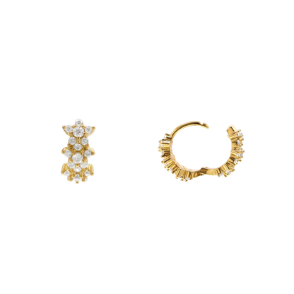 Ohrringe Damen Edelstahl Maelle in Gold gestylt mit weiterem Damenschmuck
