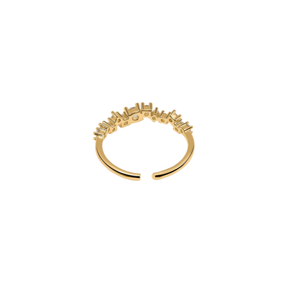 Damen Ring Ottavia in Gold gestylt zum Outfit